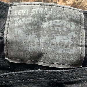 Black Levi jeans 33 x 32